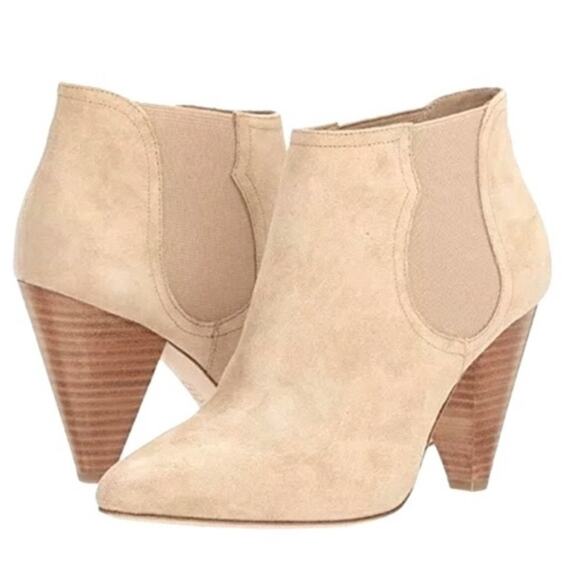 JOIE Gabija Suede Ankle Booties Boots Cream Wood Heels Pull On NWT Size 37.5/7.5 - Picture 1 of 11